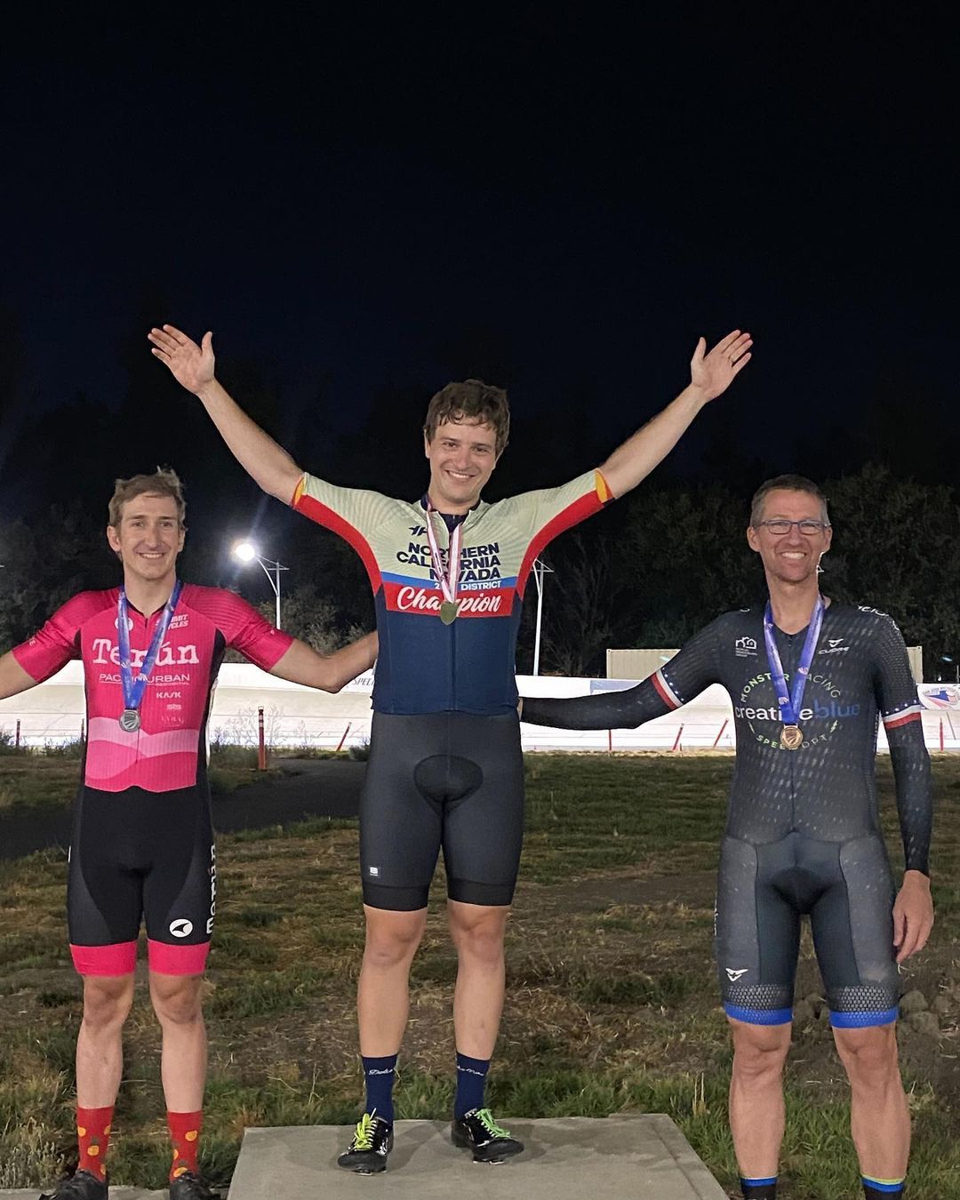 District Champ! Another big win for Stephen Doll on the track! Stephen nabbed 🥇in a super-fast district championship race in the Keirin last night. He also brought home 🥉in the district championship for the Madison. Congrats Stephen! 

@sportful @sfitalianathleticclub @equatorcoffees @poggio_labs @achieveptc @tripsforkidsmarin @sage.realestategroup @marinservicecourse @jkbrkb #themenkegeoup #onewealthadvisors