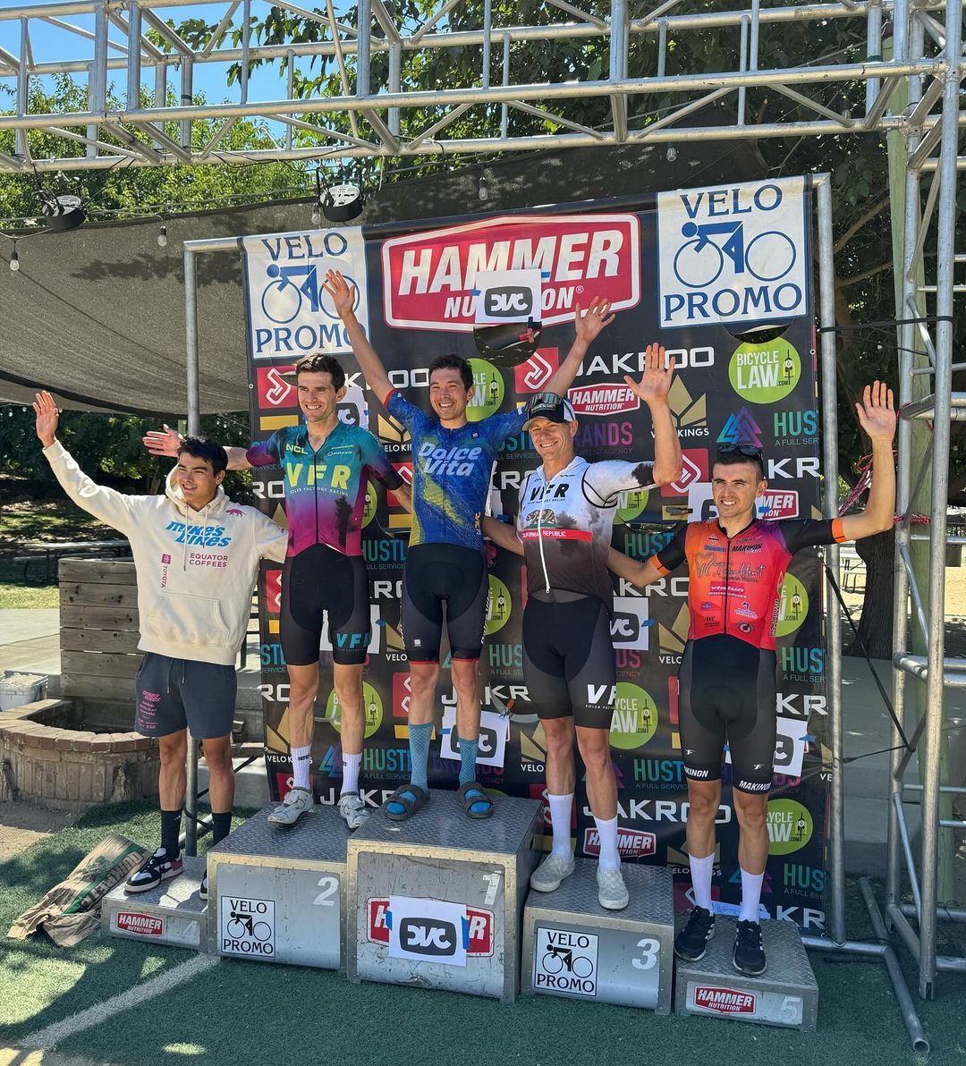 Let’s go! Erik taking the win in the P/1/2 field at #wintersroadrace! Hot temps and high winds ruled the day, but Erik attacked at the bottom of the final climb and went to deep dark places to take the 🥇! Thank you @velopromo for pulling this race off after a long hiatus! Already looking forward to the 2025 edition!
 
@sportful @sfitalianathleticclub @equatorcoffees @poggio_labs @achieveptc @tripsforkidsmarin @sage.realestategroup @marinservicecourse @jkbrkb  #onewealthadvisors