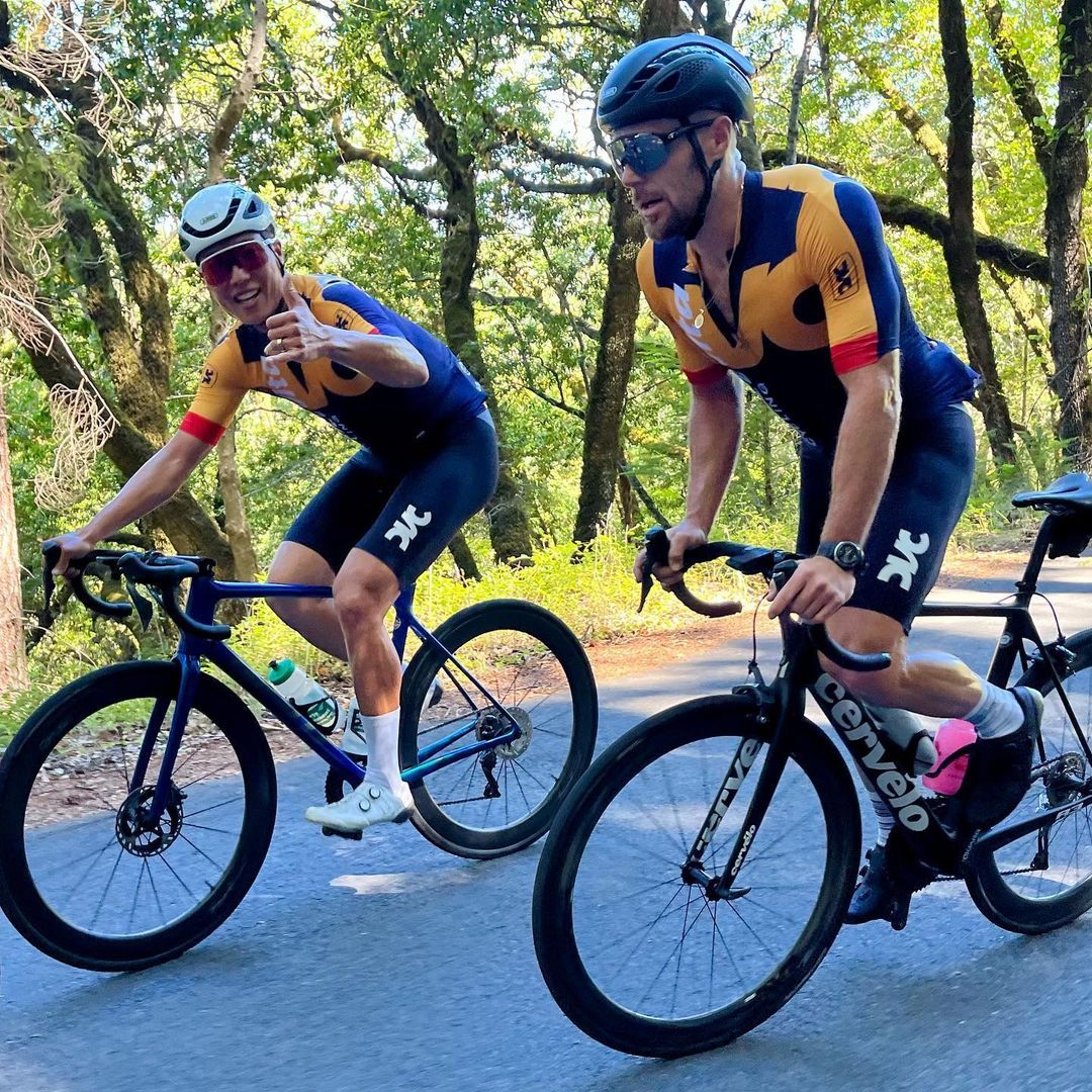 Looking for a team? Come ride with Dolce Vita on October 8th.
We’ll meet up at 8am in the Round House Equator Coffee at the Golden Gate Bridge. We’ll roll out at 8:30am for some quality Marin riding.
See you there?