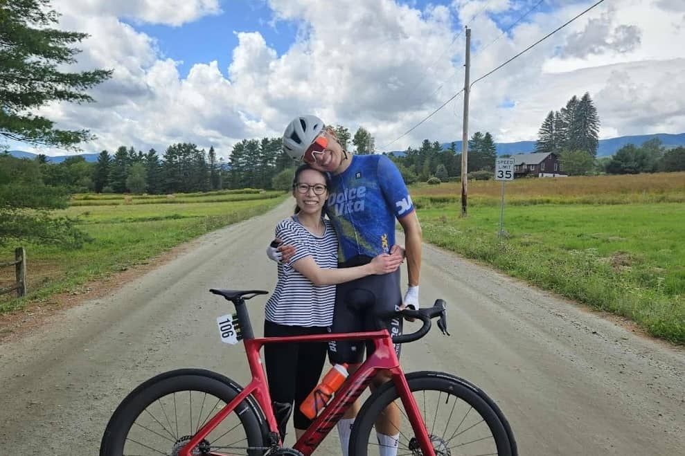 2026 P12 ROSTER ANNOUNCEMENT🚲🔥⚡️
Making the jump up from our Cat 3 squad, Zac wasted no time announcing himself—kicking off last season with a win at Cantua Creek and a 2nd at Pine Flat. And get this… before that? Not a single NorCal podium. Yeah, that changed fast.
Podium performances don’t happen by accident, and Zac gives major credit to his coach—Jesse Coyle, Nero Show podcast host and full-time watts whisperer 🎙️⚡️.
Off the bike, Zac’s either hanging with his girlfriend (and occasional team soigneur) Marissa, or grinding Pokémon on his Switch 2 🎮.
New category, same momentum.
Keep an eye on this one in 2026 👀🔥
@zac.ooi
@neroshowcycling
#bayareacycling #critracing #groupride #cycling #sanfrancisco #northerncalifornia #crit #racing #roadbike