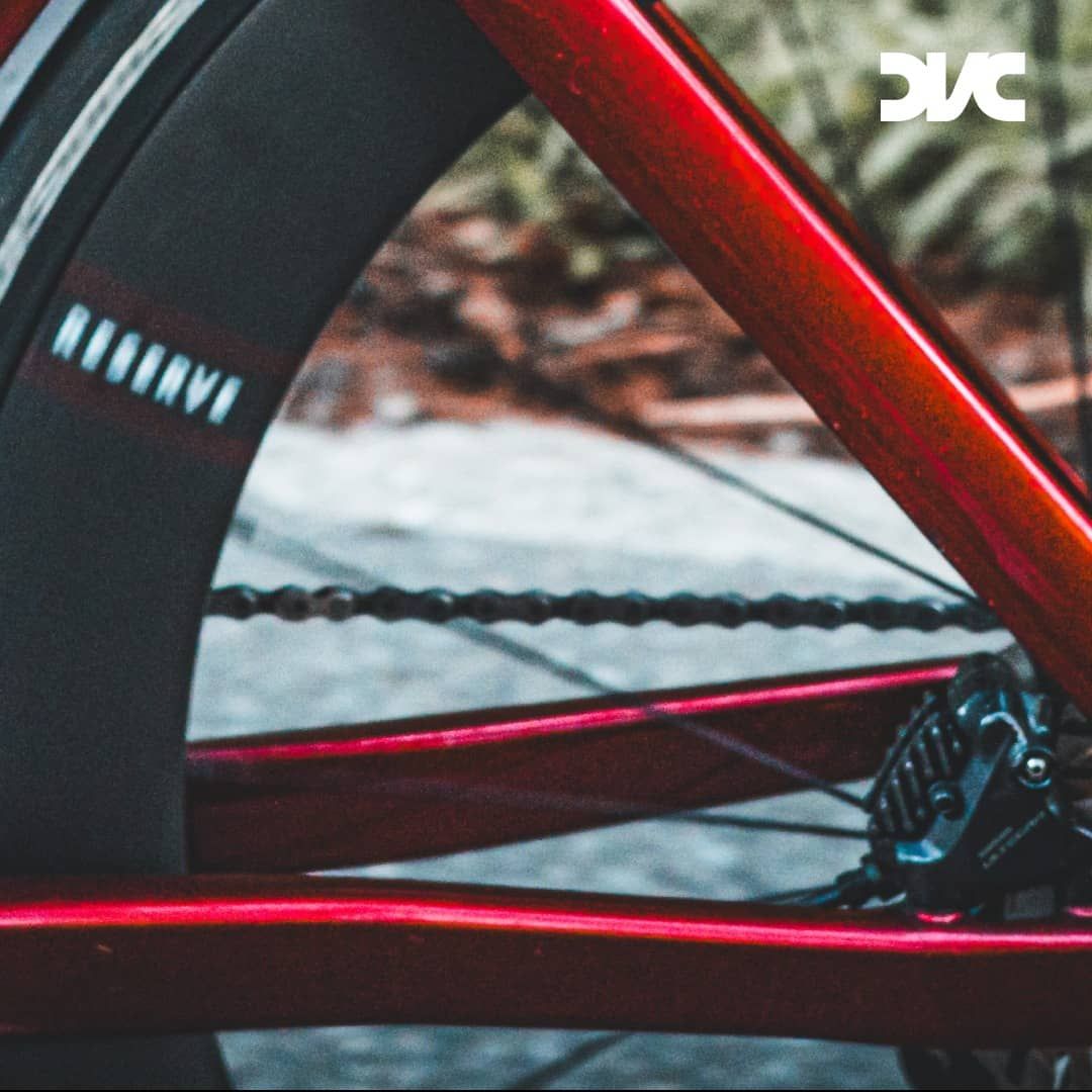 Excited to announce DVC x Reserve Wheels.
@reservewheels supports world-class teams like @teamvisma_leaseabike and has a cutting edge product line.
✅ Aero optimized shapes & wheelsets
✅ Class-leading weight
✅ Inner widths for modern tire support
✅ Top tier replacement policy
What more could you want?
...
#reservewheels #cycling #cyclinglife #ciclismo #cyclingstyle #cyclingadventures #sanfrancisco #cyclingshot #cyclingmotivation #beautyofcycling #stravacycling